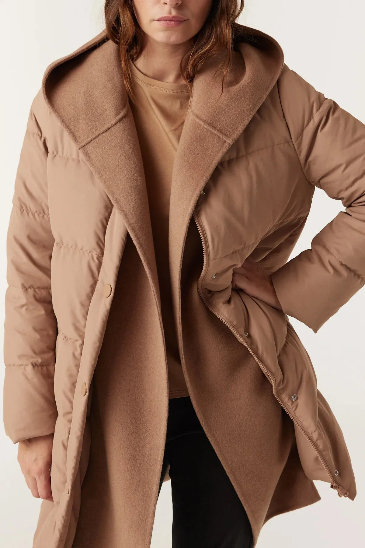 Cable Melbourne, Henderson Puffer | Camel